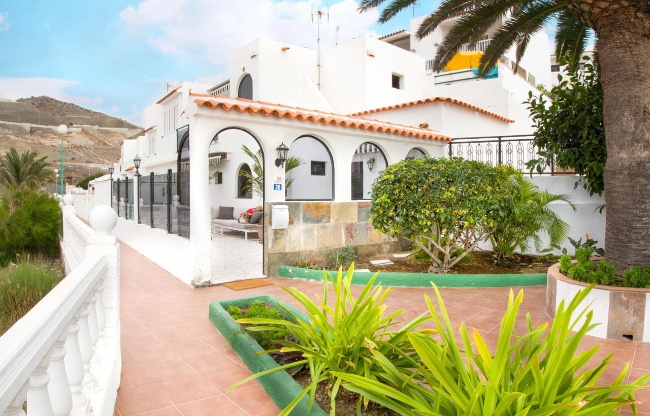 Guesthouse Le Reve Mogán Екстериор снимка